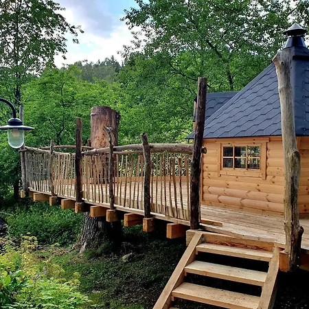 Hutzenalm Apartman *